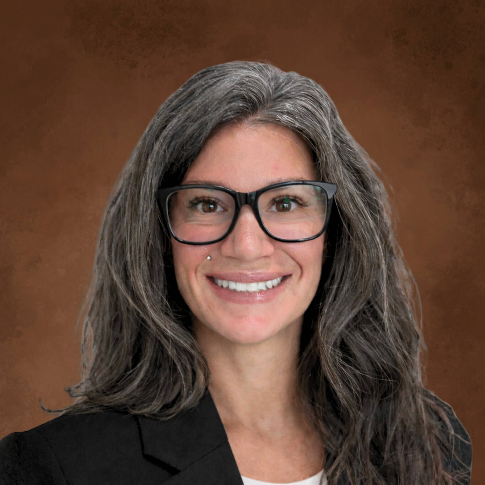 Nikki Hinton Duke brown BG - Square